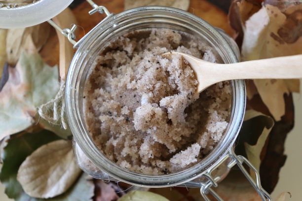 Vanilla Chai Latte Sugar Scrub